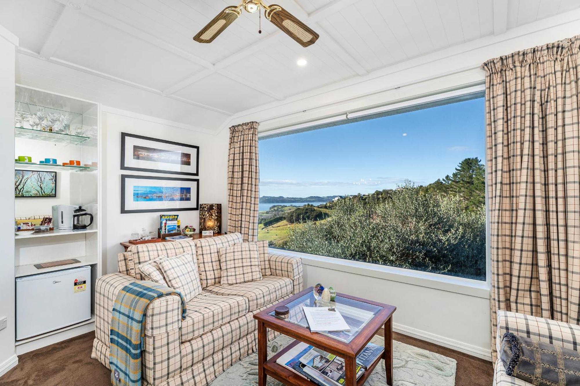 Bayview Valley Lodge Bed & Breakfast Whitianga Eksteriør billede
